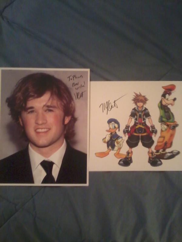 Haley Joel Osment autograph.jpg